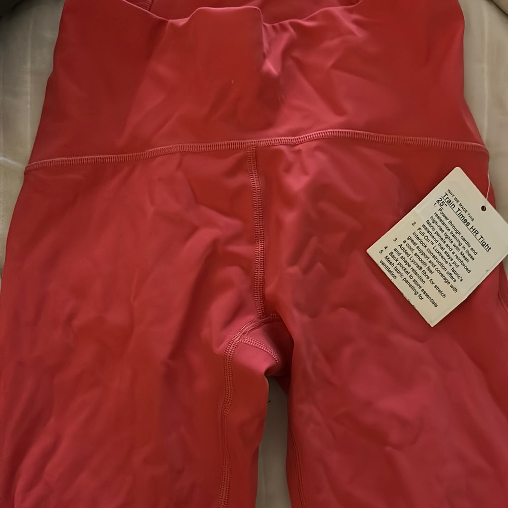 Lululemon train times hr tight 25 “ new with tags never worn. Size 4